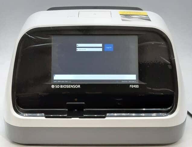 SD Biosensor F2400 analyser