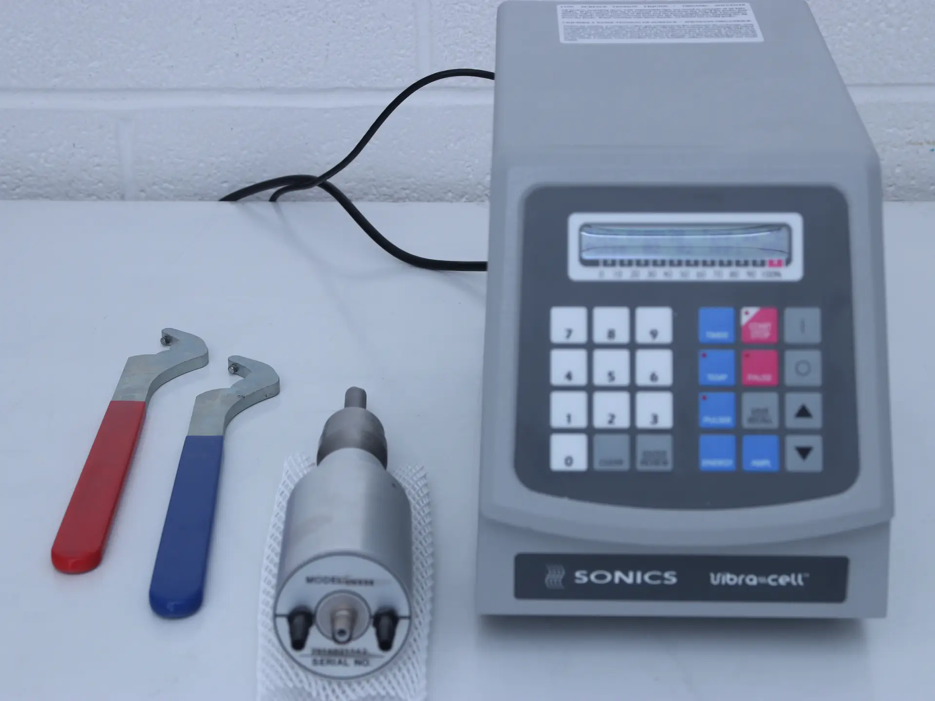 Sonics & Materials Vibra-Cell VCX 750 Ultrasonic Processor