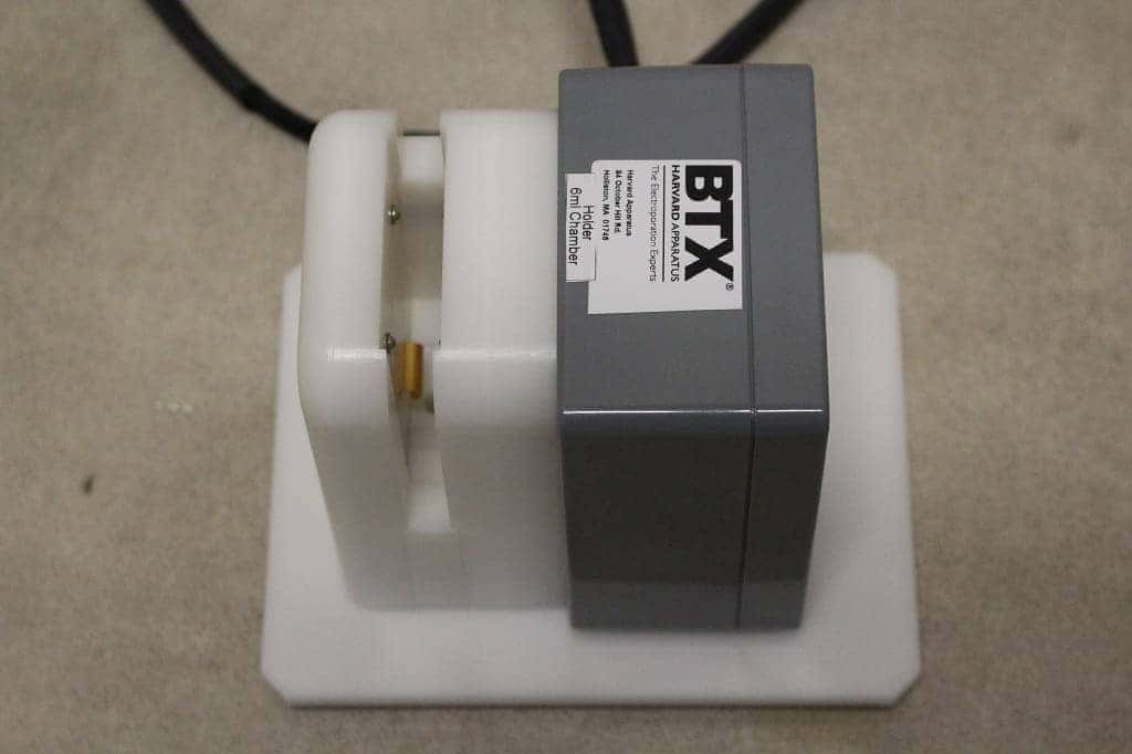 BTX AgilePulse Max Large Volume Transfection System, image 3