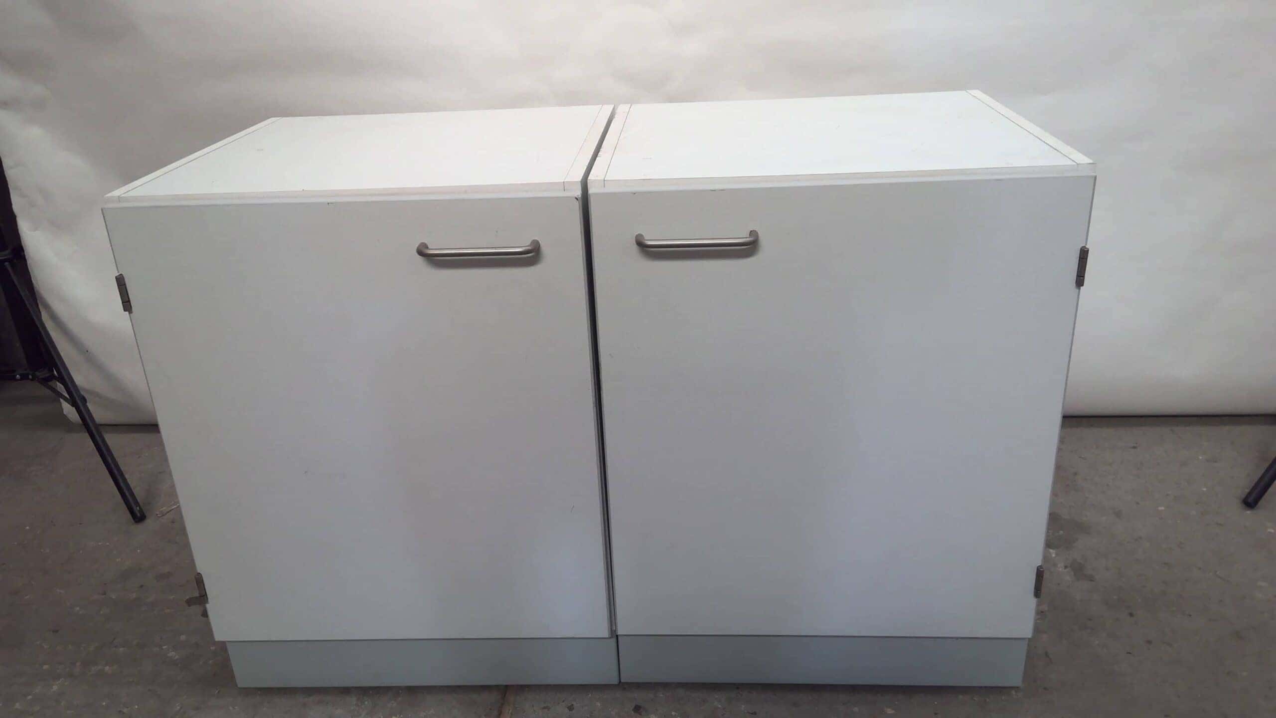 Vinitex Plinth Cabinet for Fume cupboard with Wheels behind 550x520x810