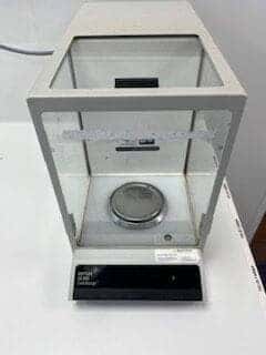 Mettler Toledo AE260 DeltaRange Analytical Balance