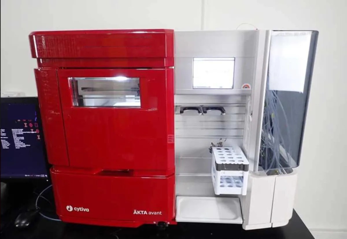 Cytiva ÄKTA avant 150 FPLC System