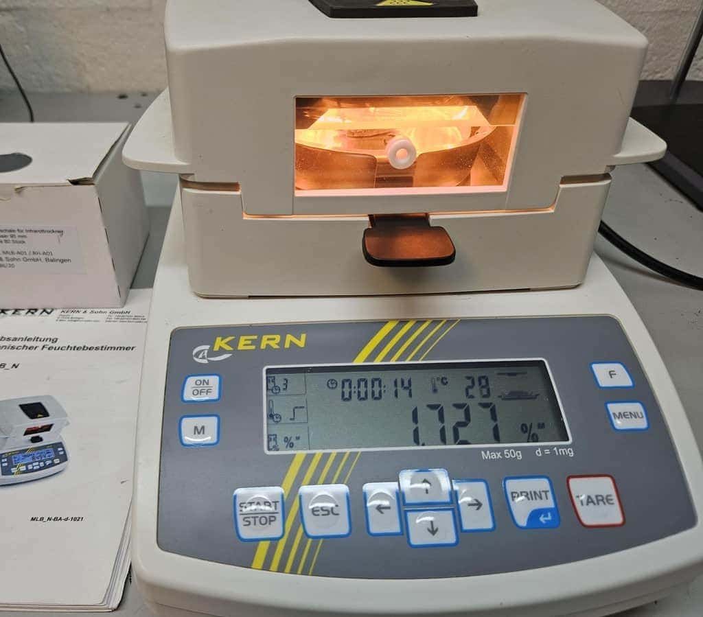 Kern MLB 50-3N Moisture Analysis Balance, image 3