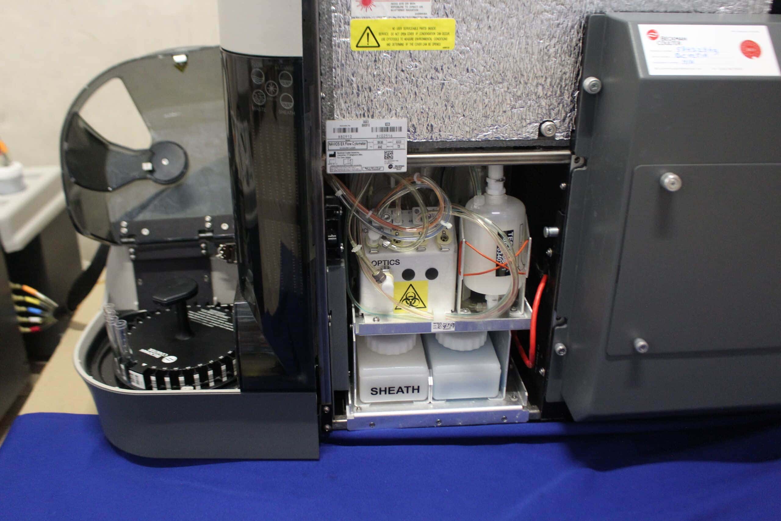 Beckman Coulter Navios EX Flow Cytometer, image 2