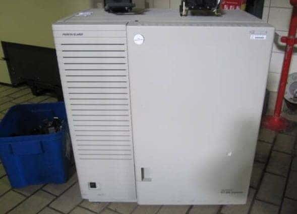 Applied Biosystems ABI Prism 377 DNA Sequencer