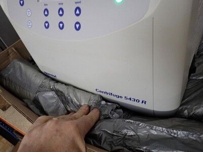 Eppendorf 5430R Refrigerated Centrifuge, image 5