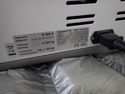Eppendorf 5430R Refrigerated Centrifuge, image 8