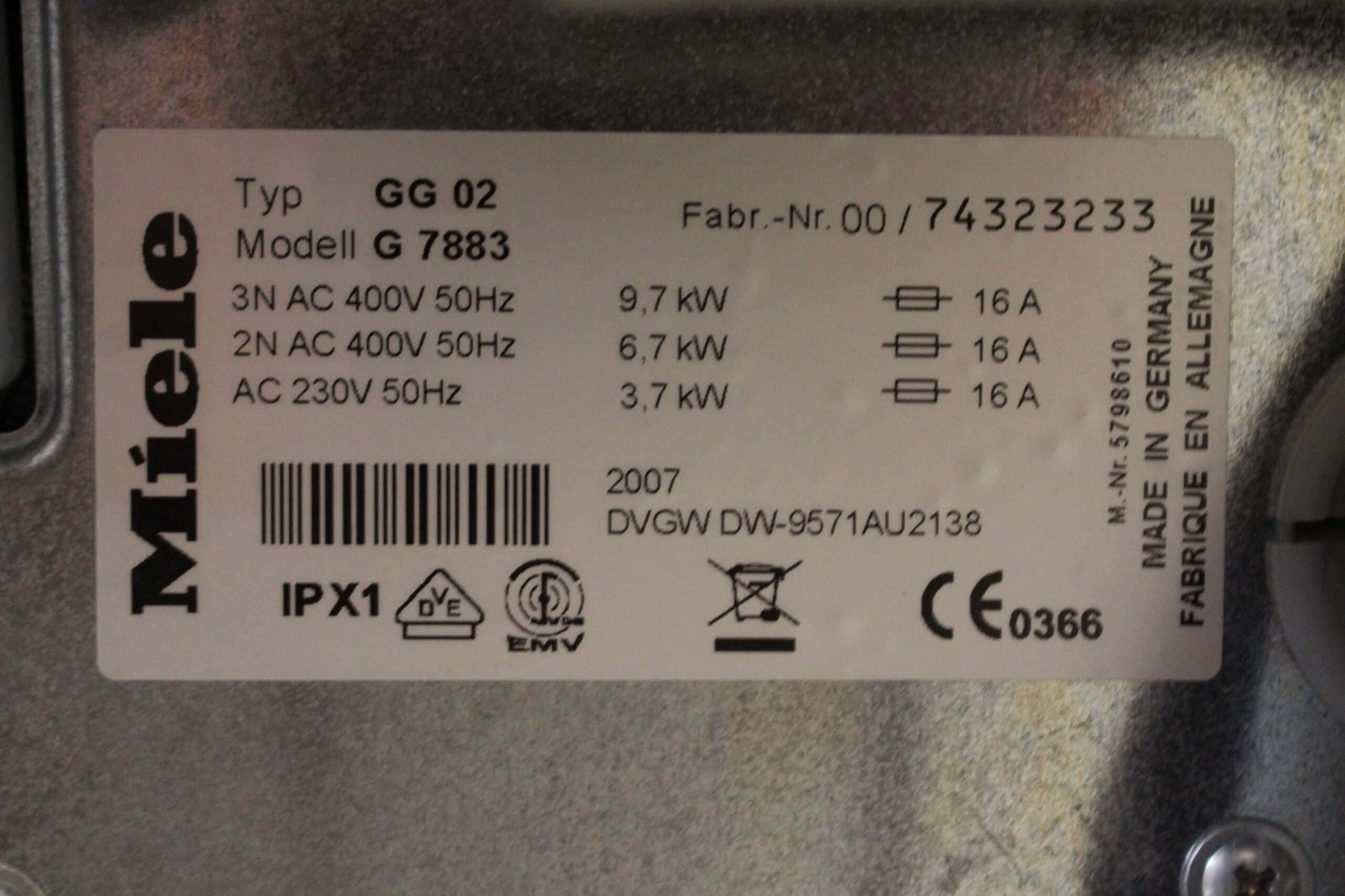 Miele G7883 Cleaning and Disinfection Machine, image 6
