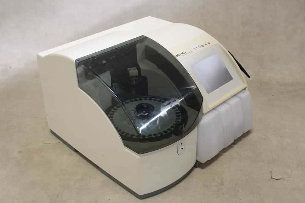 BD FACS Lyse Wash Assistant, image 3