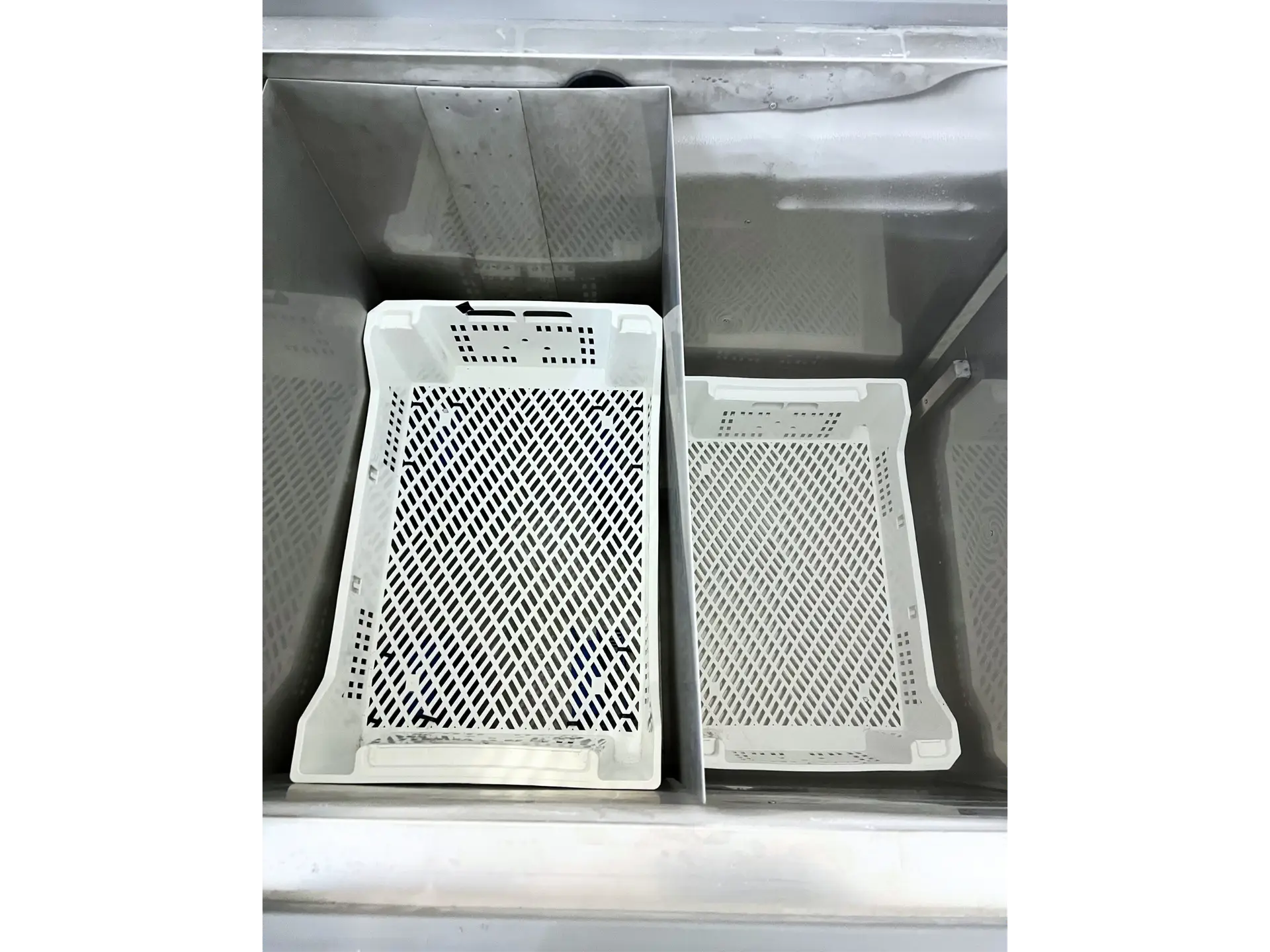 Infrico CLF50086 ULT Chest Freezer, image 10