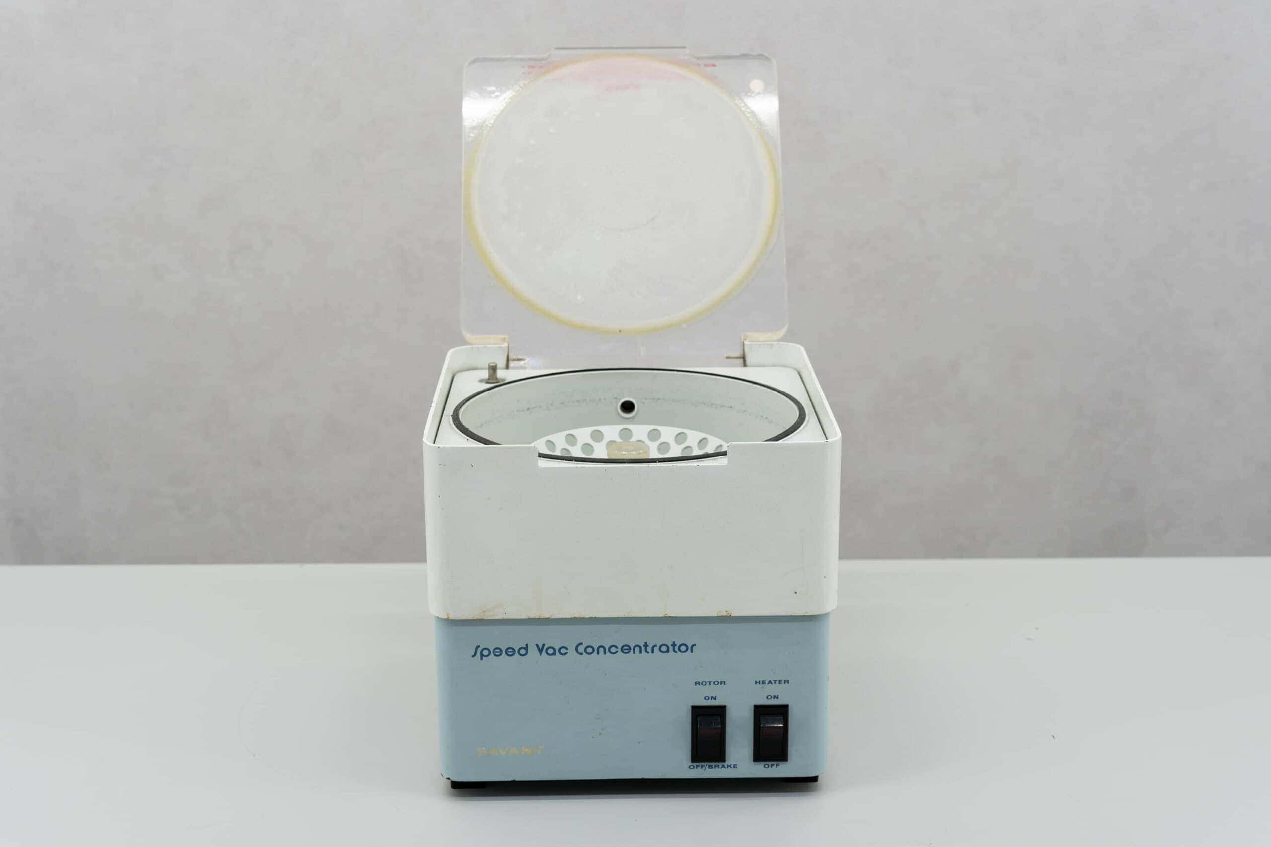 Savant Speedvac Concentrator SVC-100H Vacuum Centrifuge
