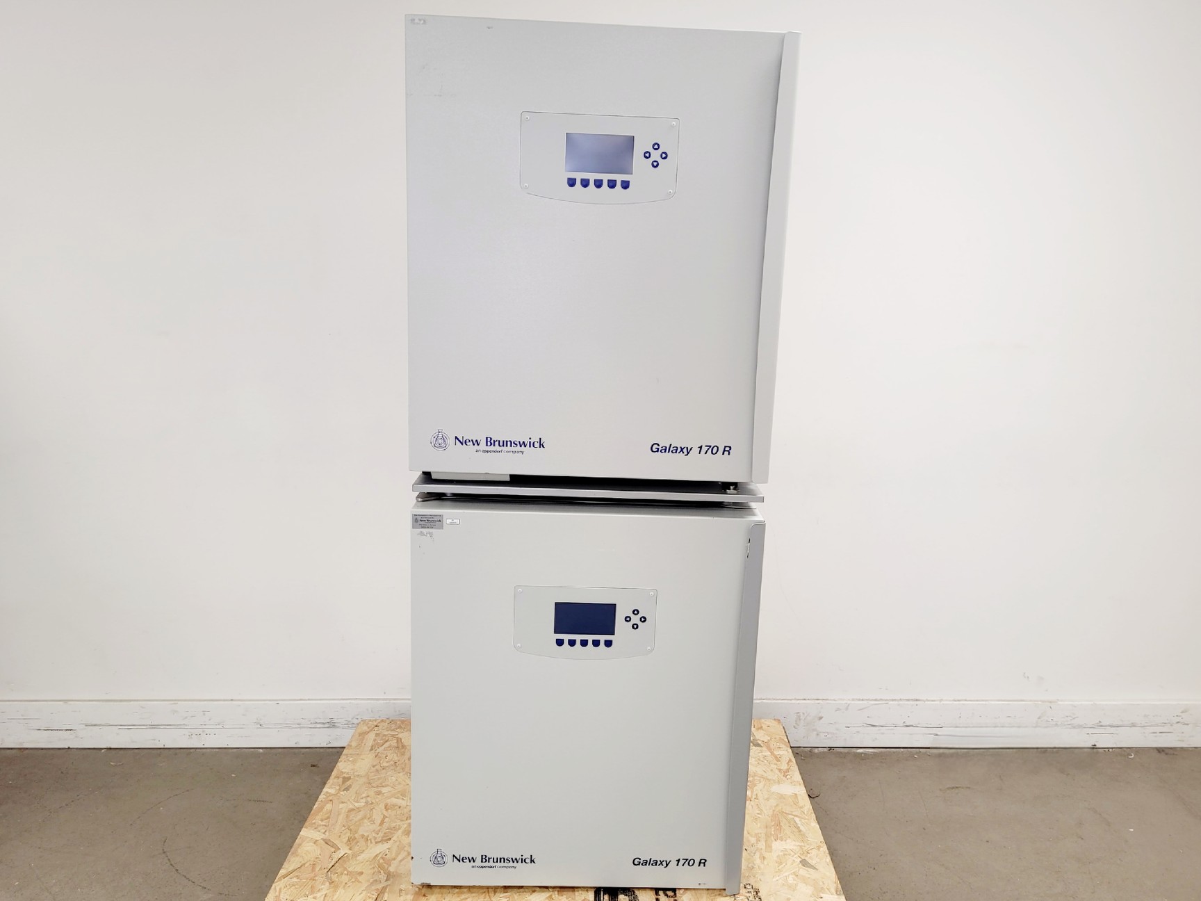 New Brunswick Galaxy 170 R CO2 Incubator (Stack of 2)