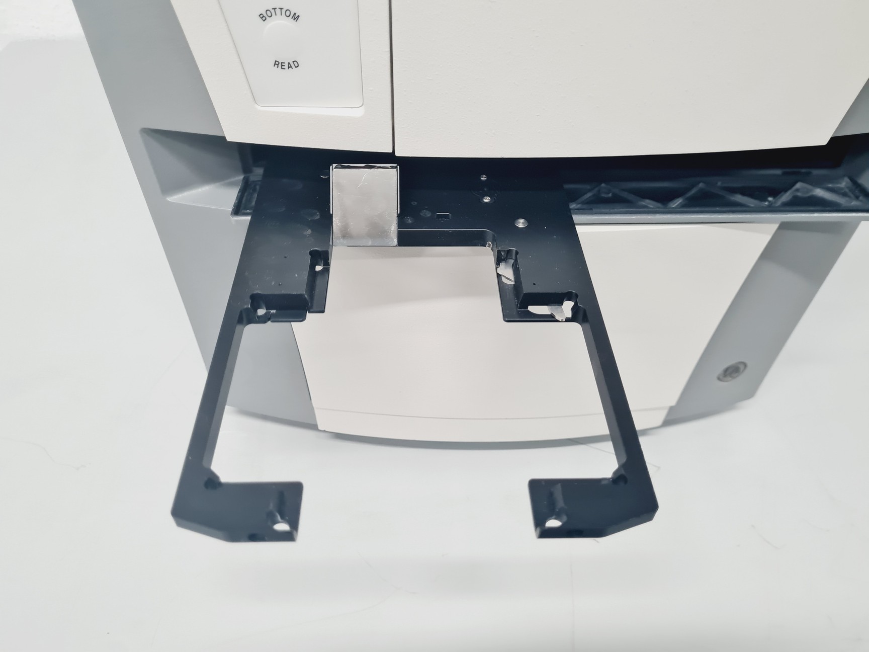 Beckman Coulter Paradigm Detection Platform (with FI and FP Cartridges), image 9