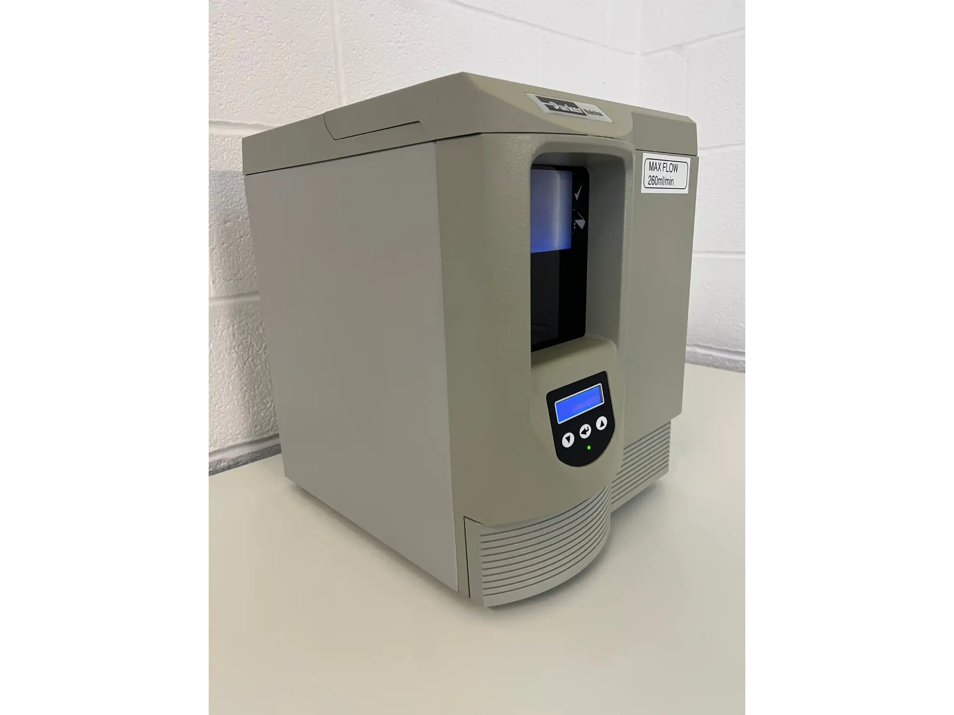 Parker Balston H2PEM-260 Hydrogen Generator, image 3