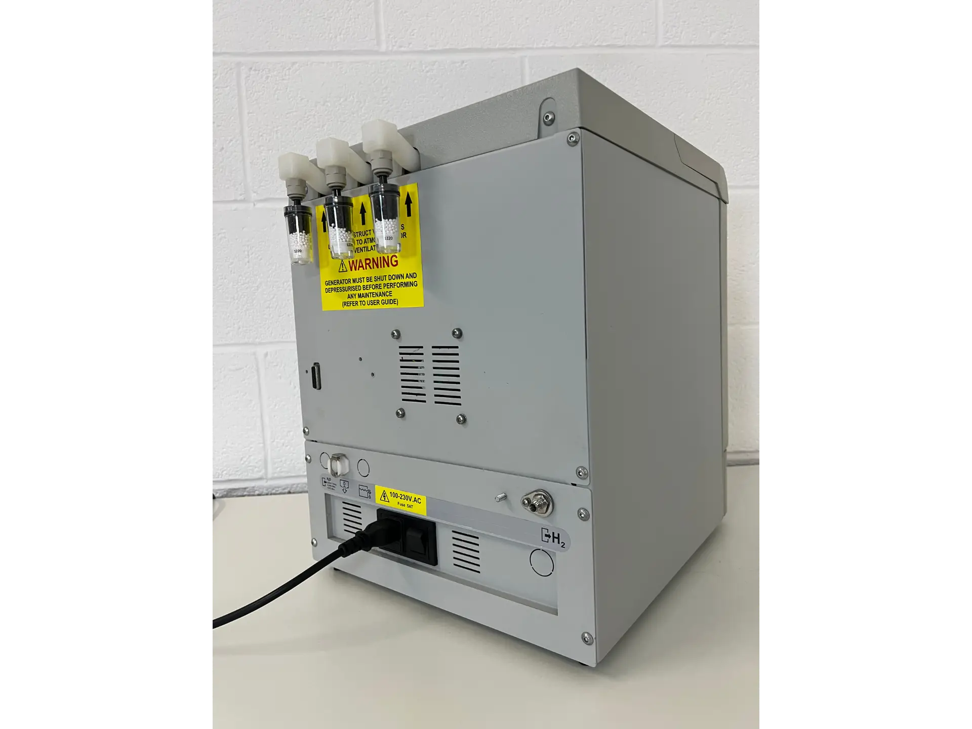 Parker Balston H2PEM-260 Hydrogen Generator, image 7