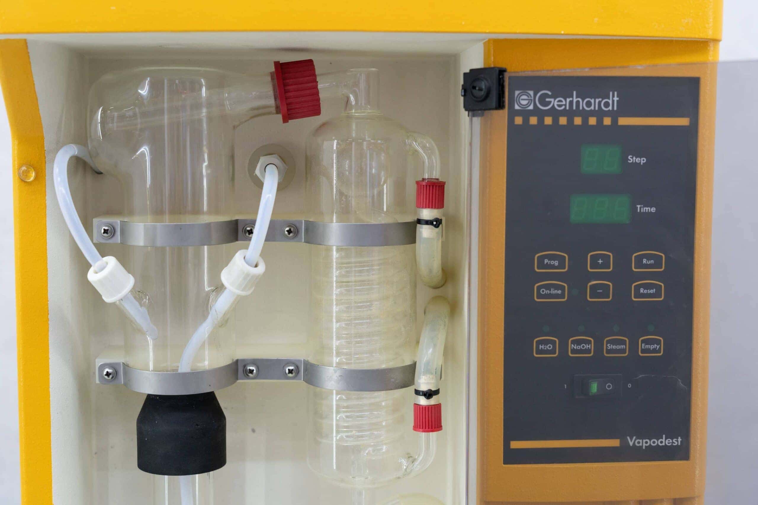 C. Gerhardt Vapodest VAP 30 Steam Distillation Unit, image 5