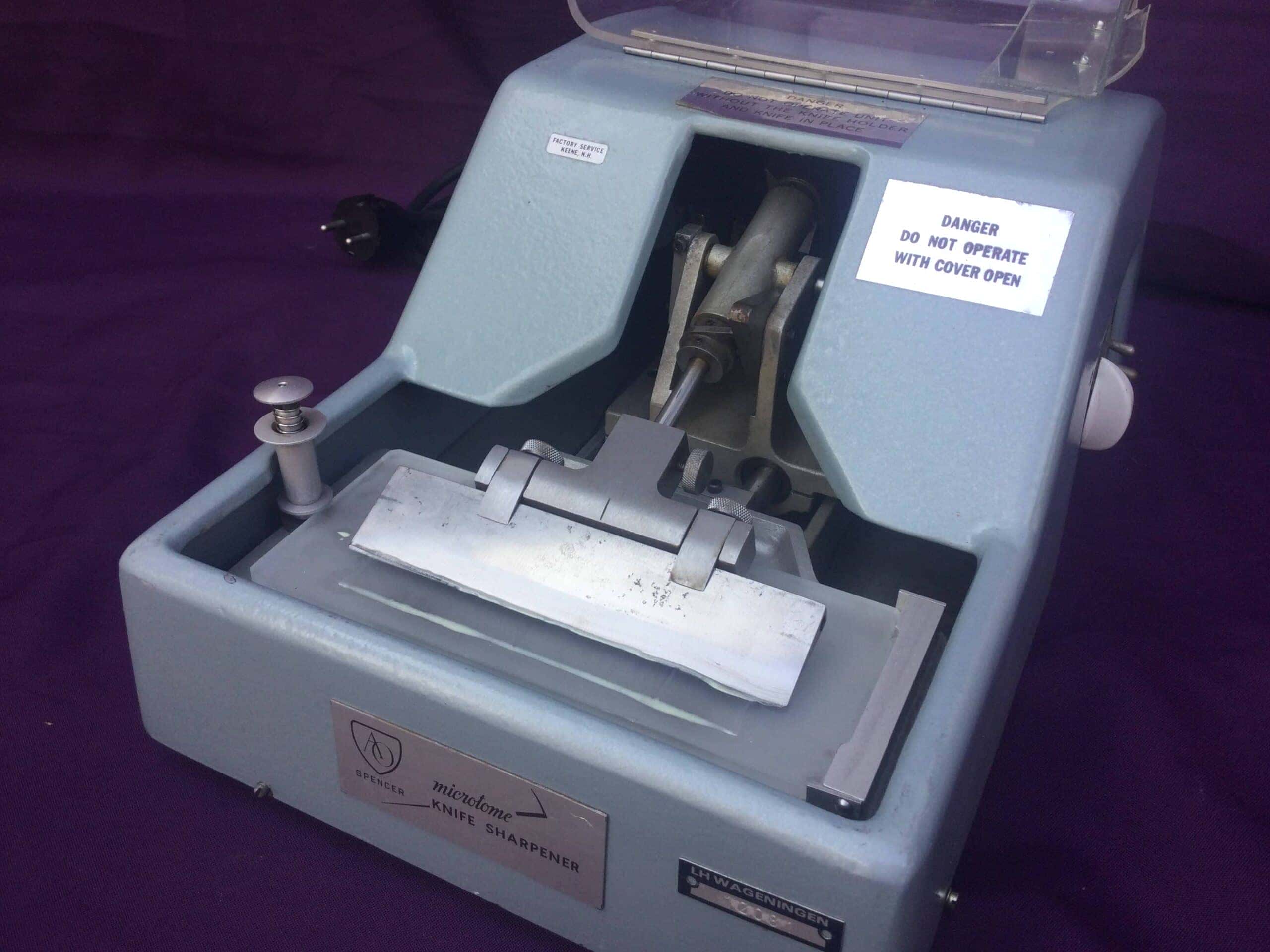 American Optical Spencer 935 Automatic Knife Sharpener, image 4