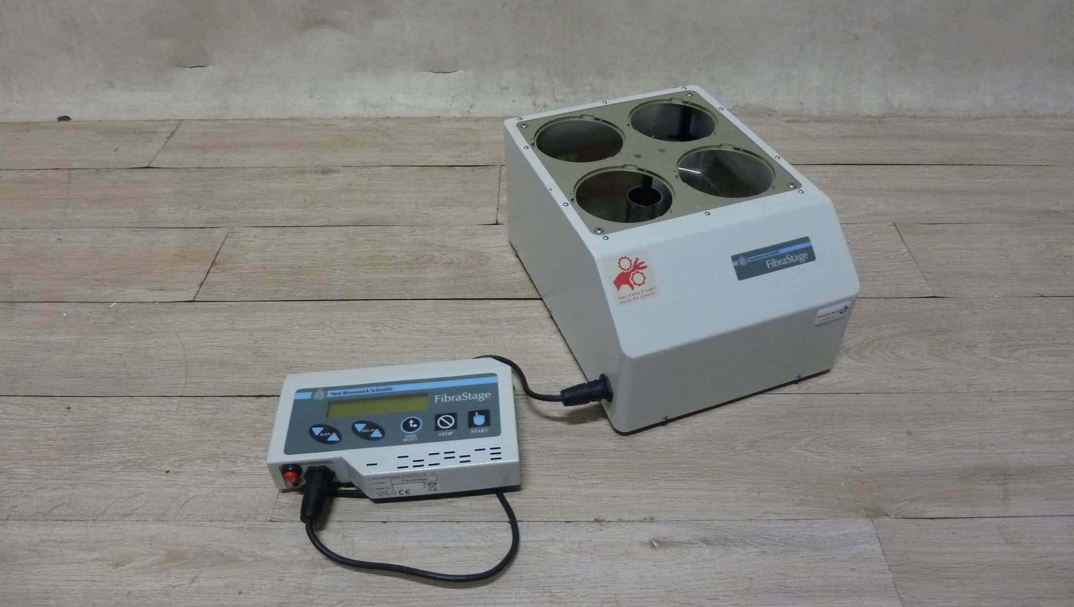 New Brunswick FibraStage Cell Culture System