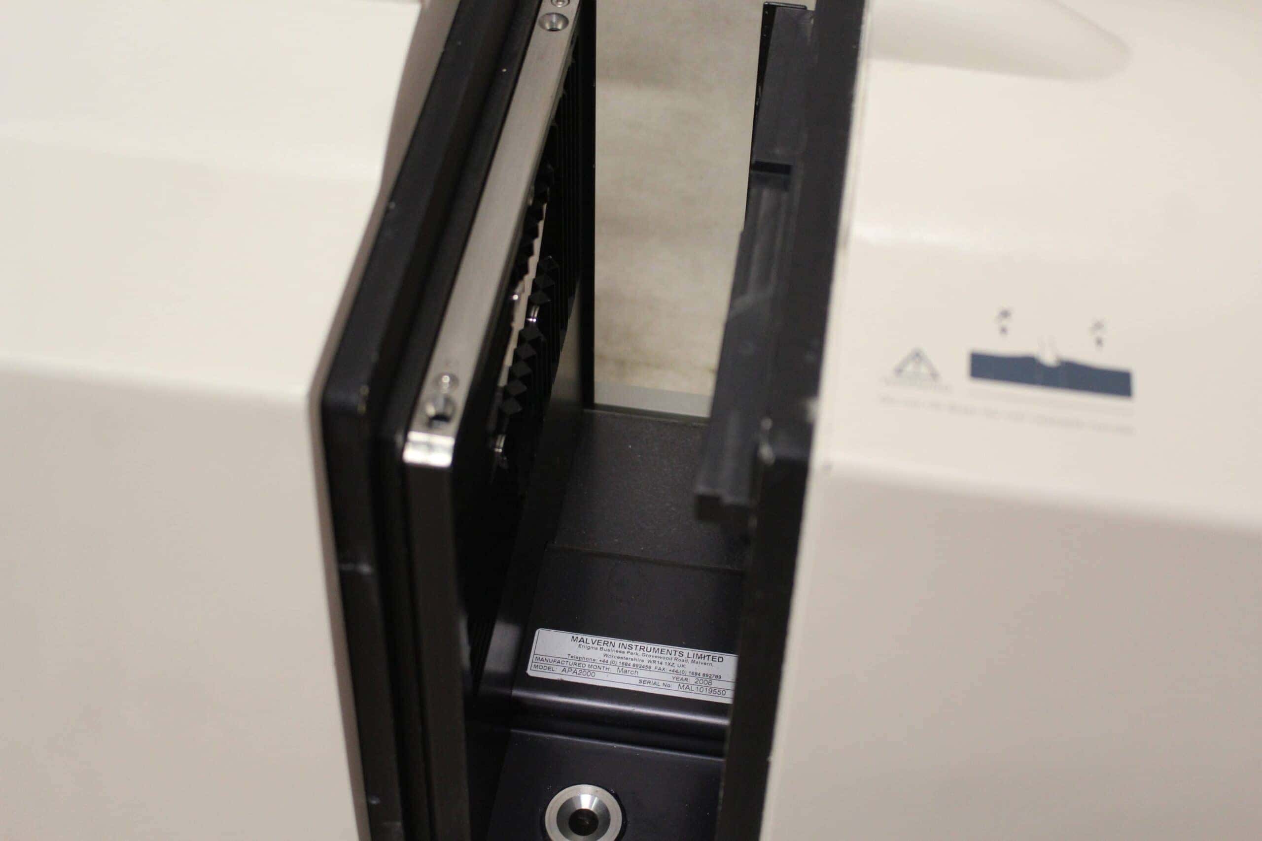 Malvern Mastersizer APA2000 Particle Size Analyser, image 2