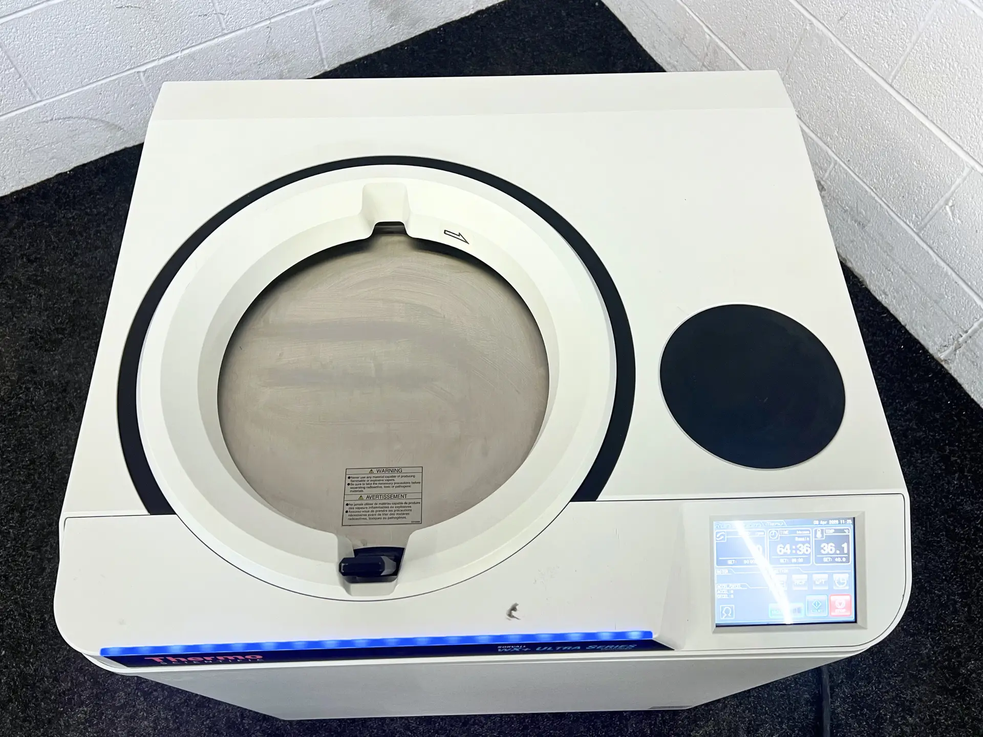 Thermo Scientific Sorvall WX80+ Ultra Series Centrifuge, image 7