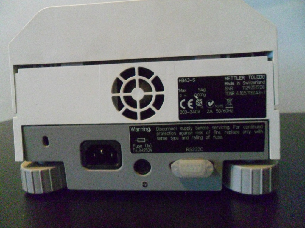 Mettler Toledo HB43-S Halogen Moisture Analyzer, image 2