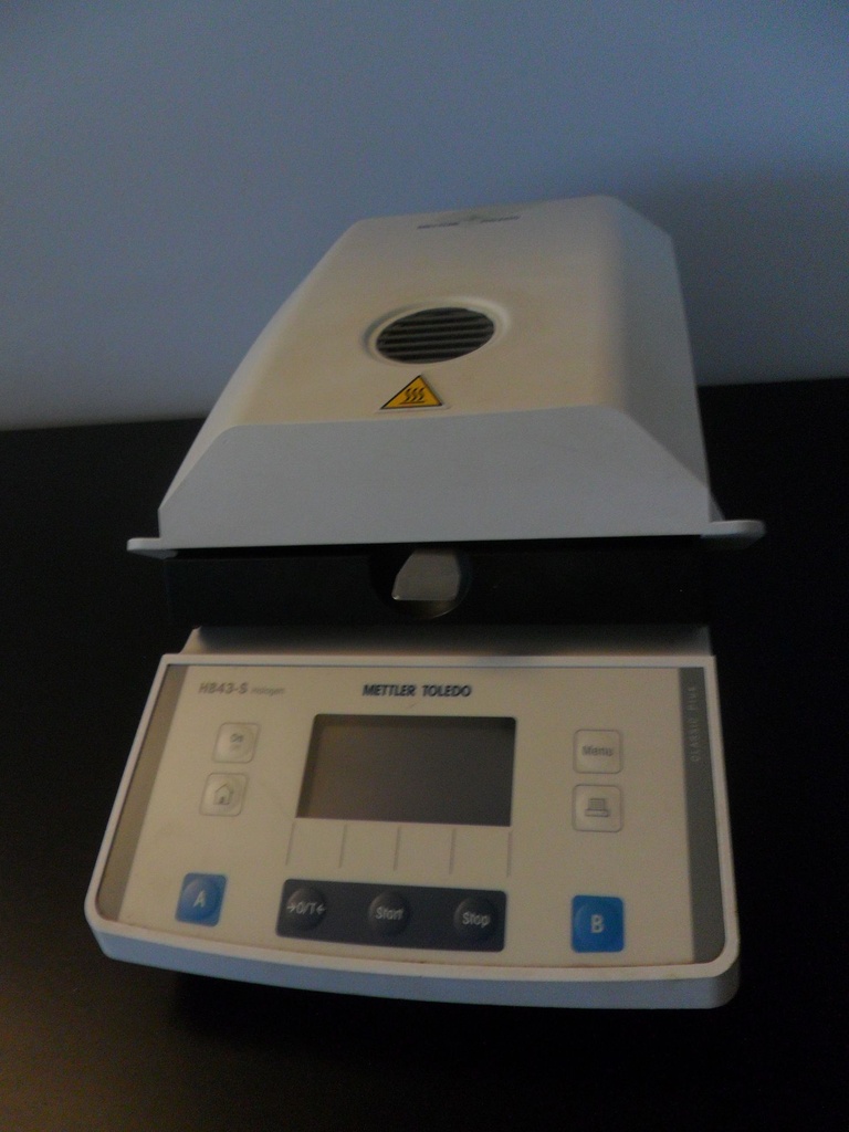 Mettler Toledo HB43-S Halogen Moisture Analyzer, image 3