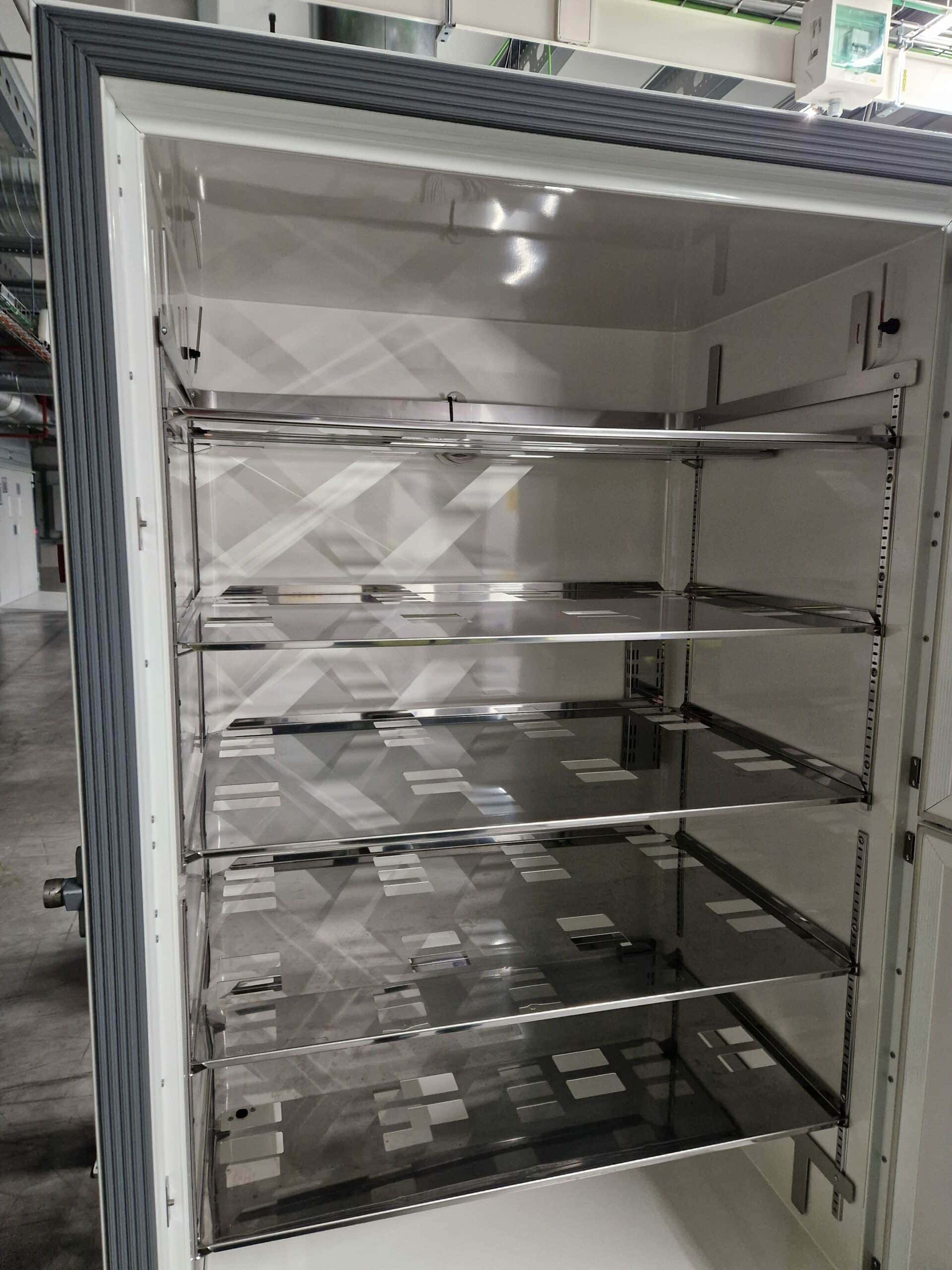 PHC Corporation MDF-DU702VH-PE VIP ECO Ultra Low Freezer, image 3