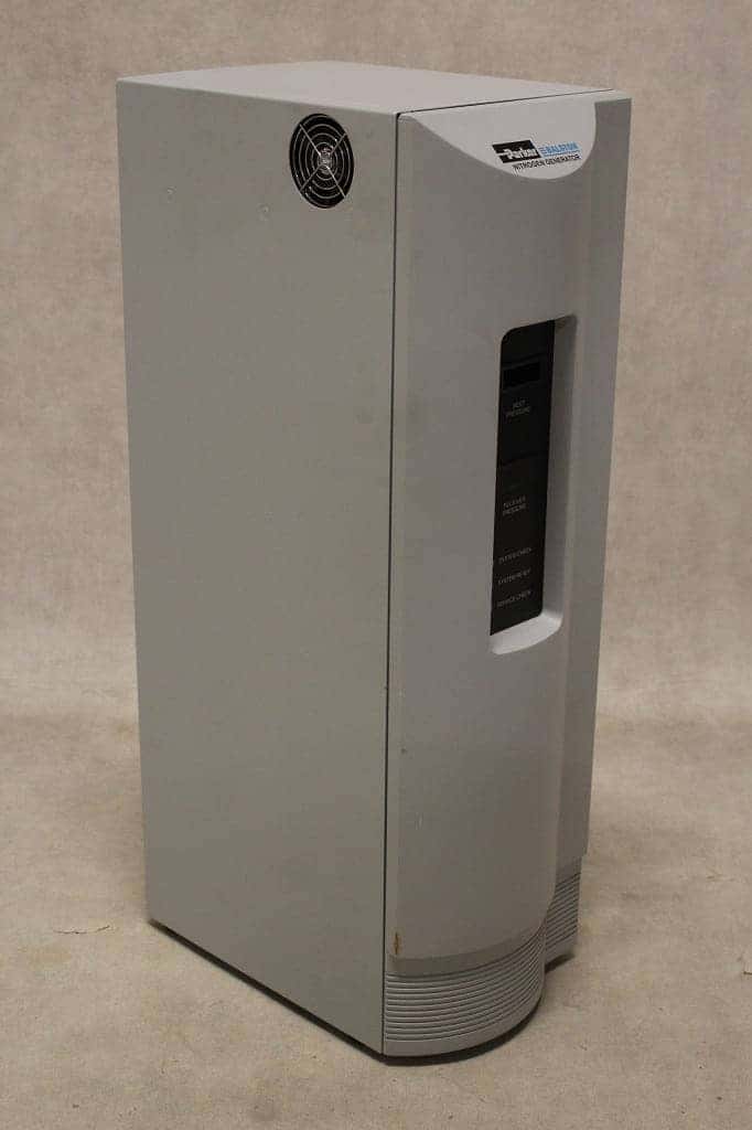Parker Balston UHPN2-1100 Nitrogen Generator, image 3