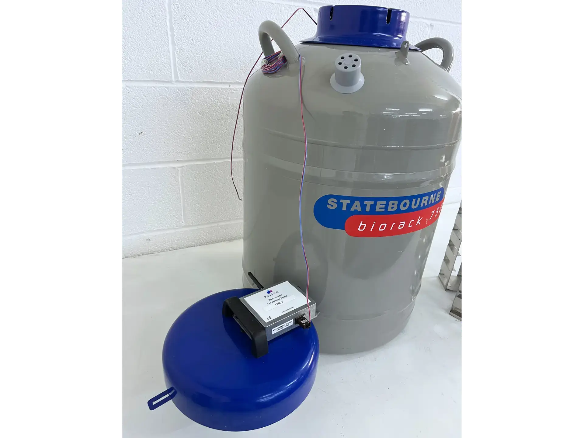 Statebourne Biorack 750 Liquid Nitrogen Tank, image 4