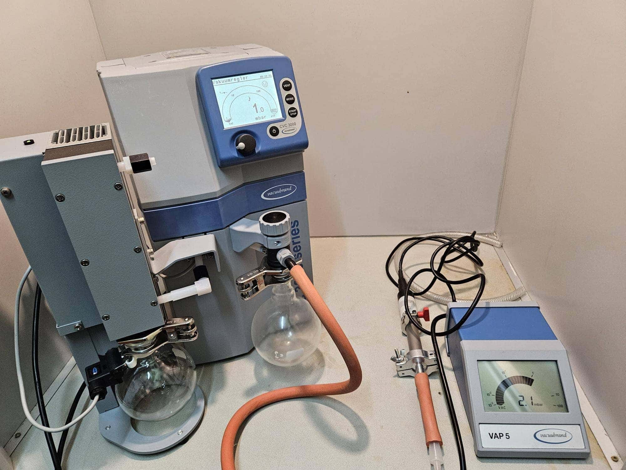 Vacuubrand PC3004 VARIO EKP Vacuum Setup, image 5