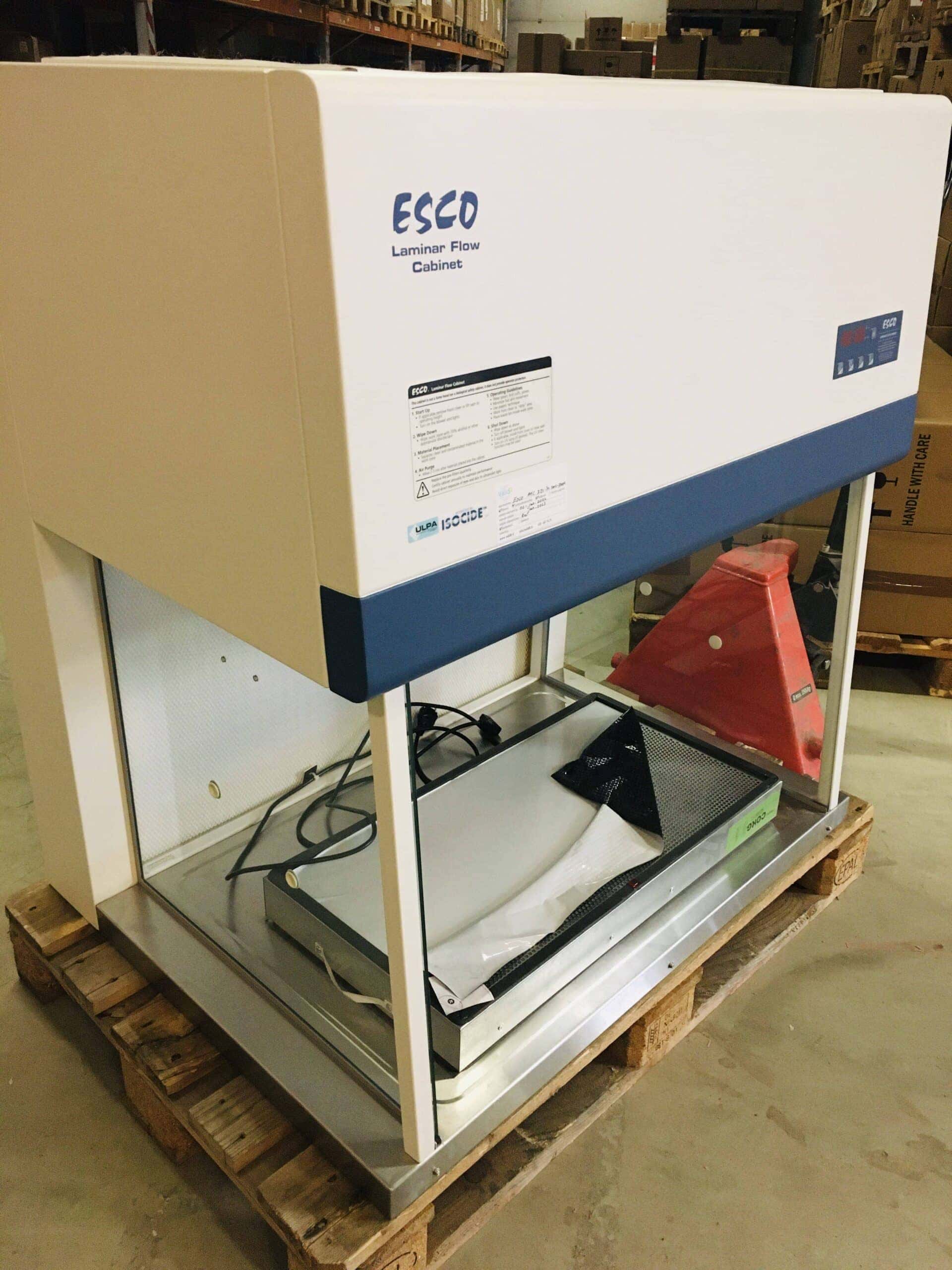 Esco AHC 3D1 Crossflow Cabinet, image 2