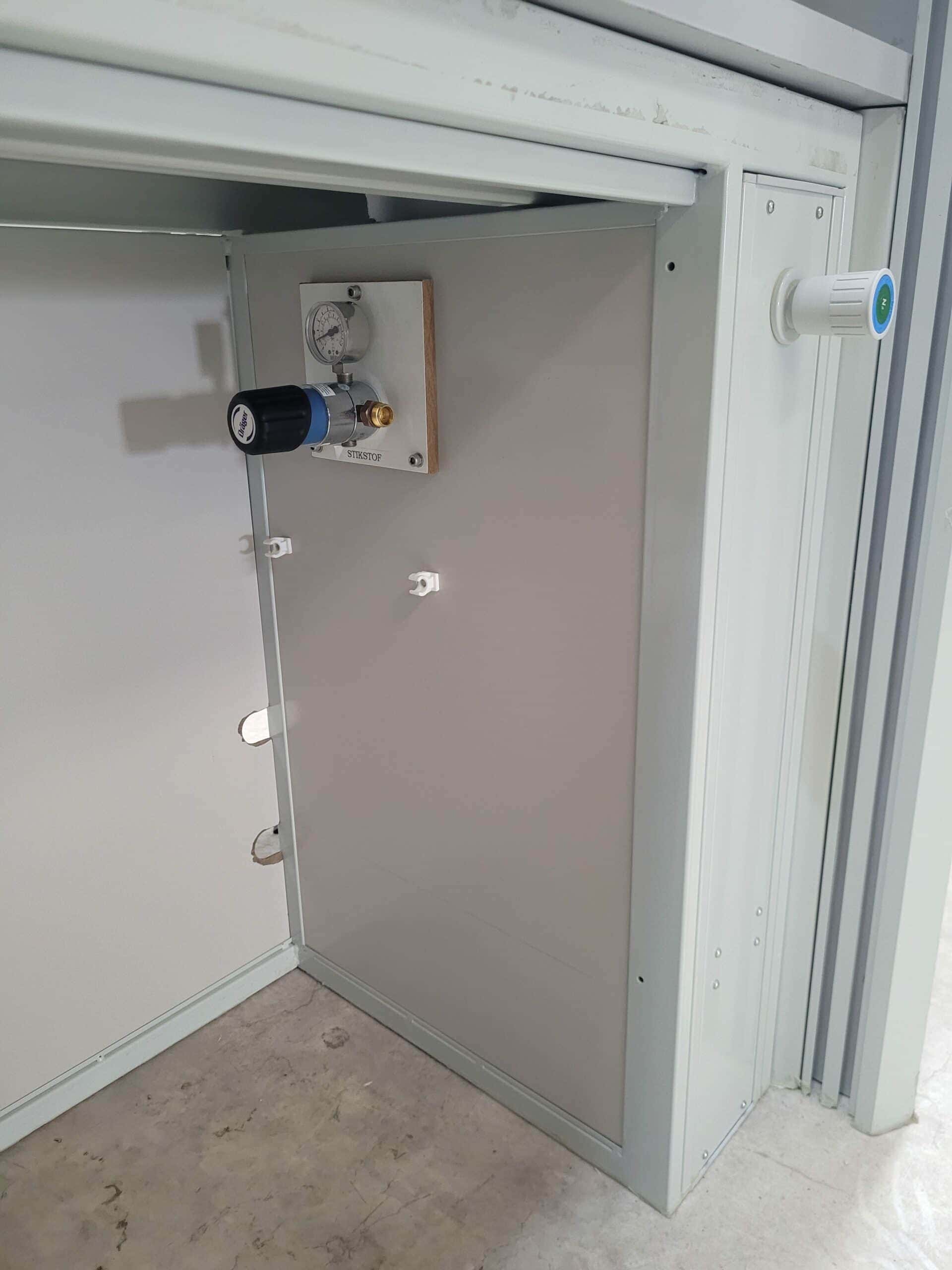 Vinitex 1800 Fume Hood, image 3