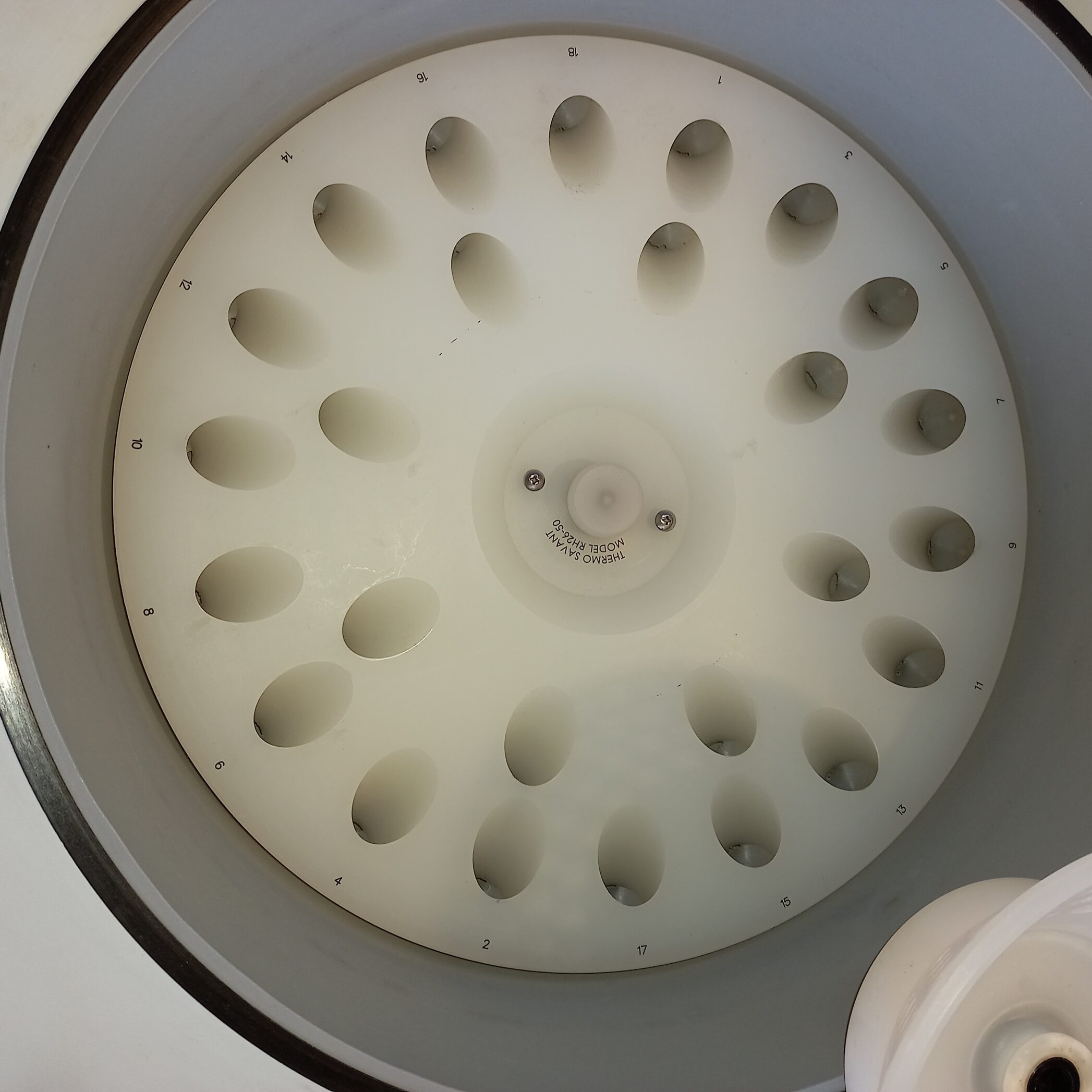 Thermo Scientific Savant SpeedVac SC210A Vacuum Concentrator, image 4