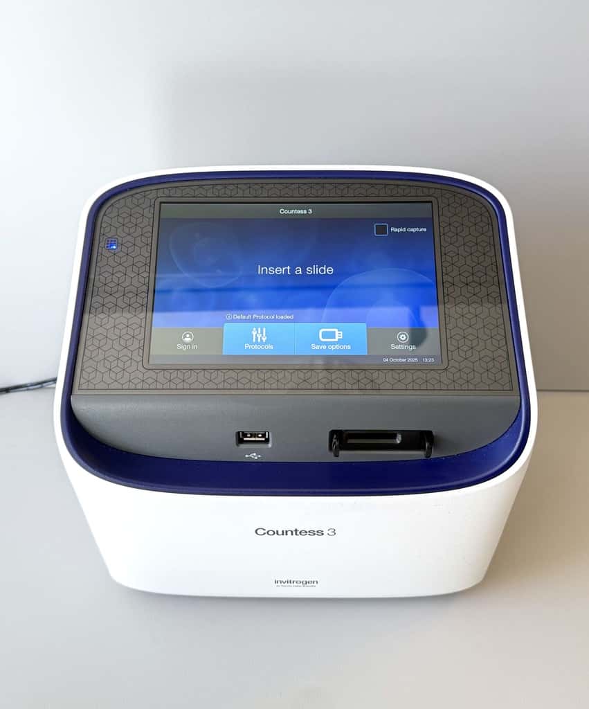 Thermo Scientific Countess 3 Automated Cell Counter, image 6