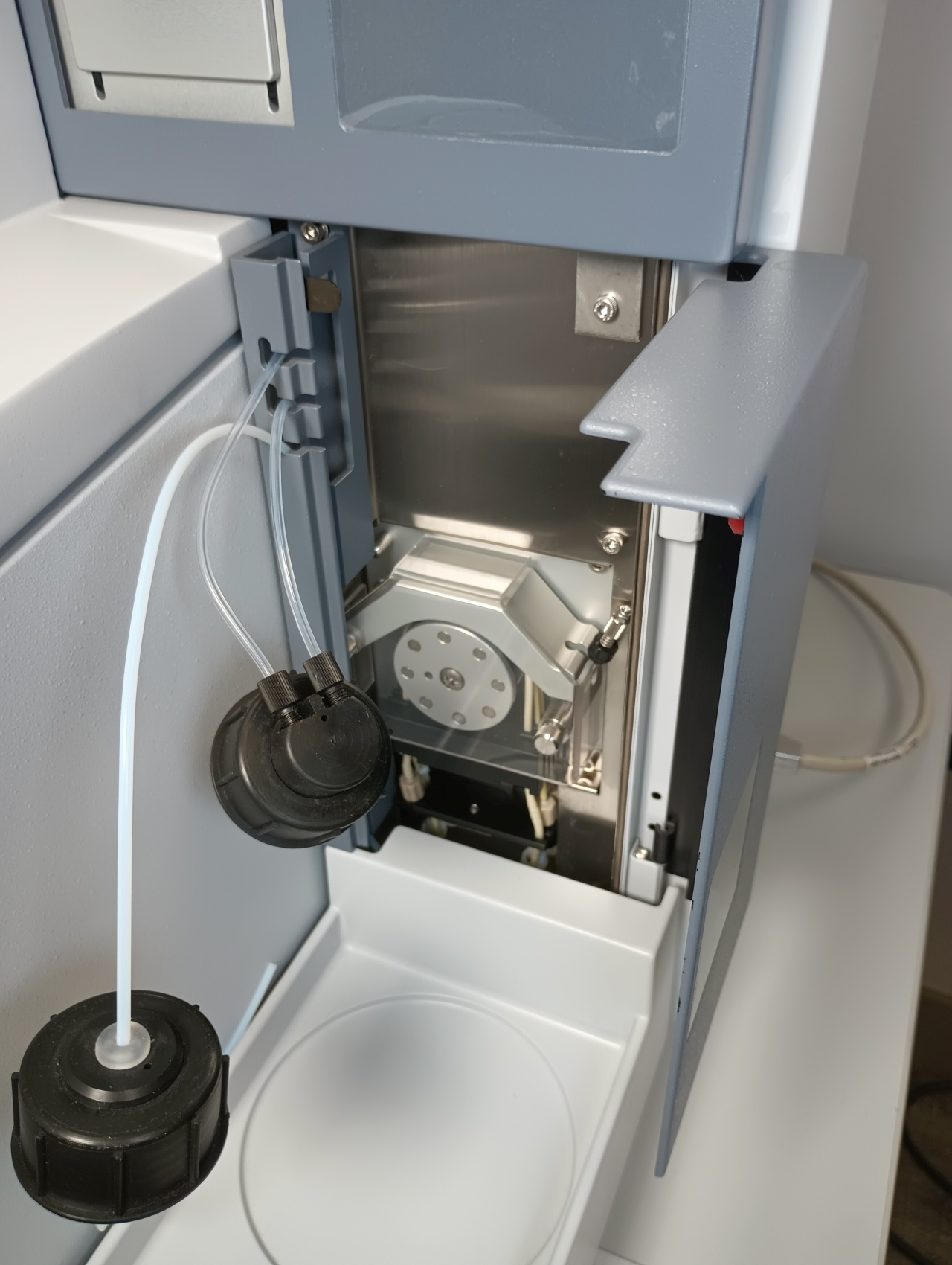 Cytiva Biacore T200 SPR Biosensor Analyser, image 7