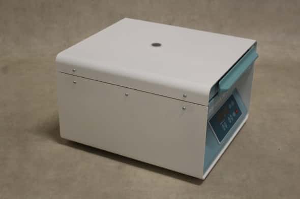 Hettich Rotofix 32A Centrifuge, image 3