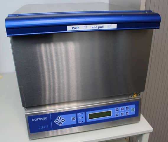 Getinge 1345 Laboratory Glassware Washer / Dishwasher