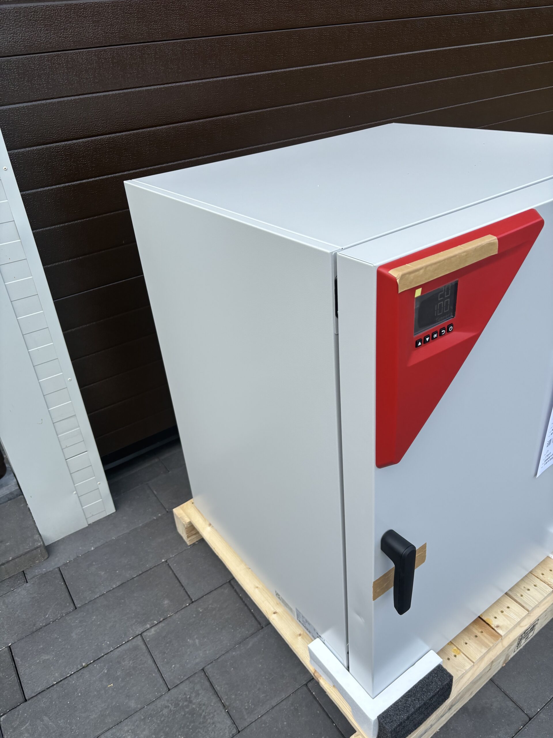 Binder FP 260 Drying Oven, image 2