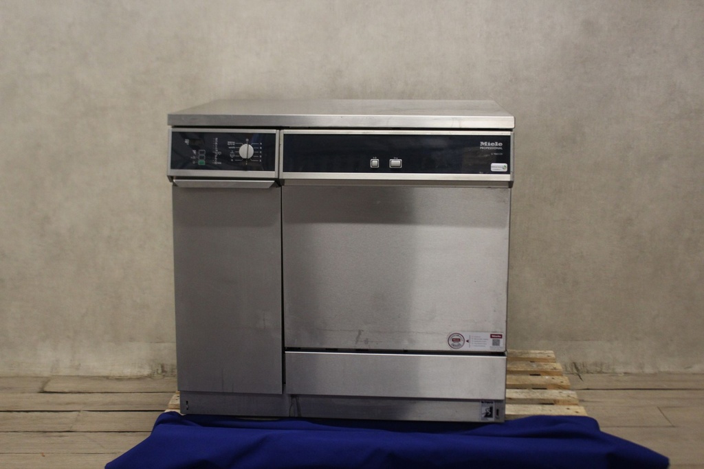 Miele G7883 CD Cleaning/Disinfection Machine