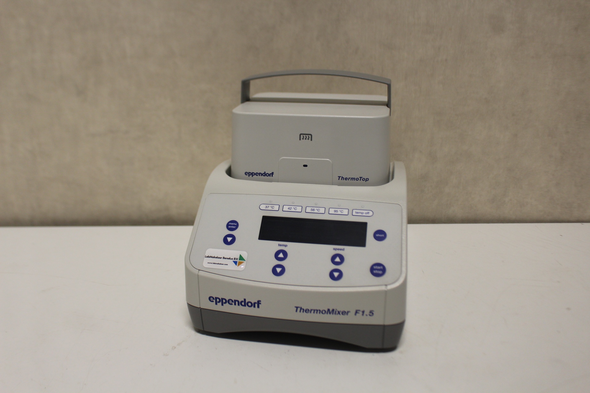 Eppendorf Thermomixer Comfort Shaking Heating Block