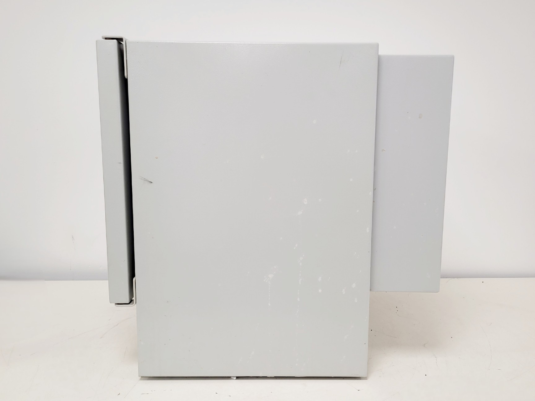 Genlab MINO/40/F/DIG Laboratory Oven, image 5