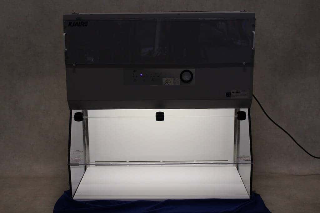 NuAire NU-126 Vertical Laminar Flow Cabinet, image 2