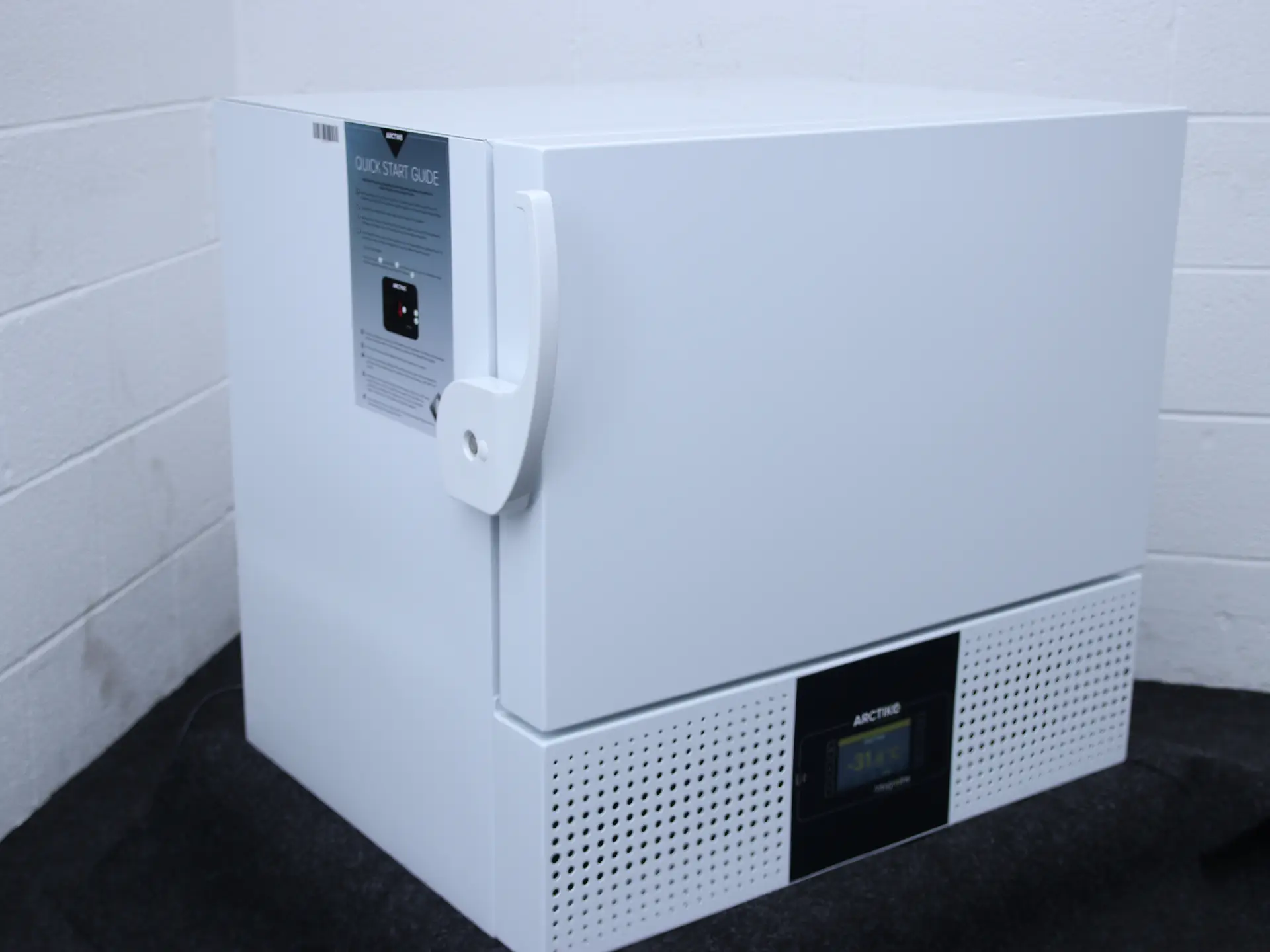 Arctiko ULUF P90 ULT Freezer, image 2