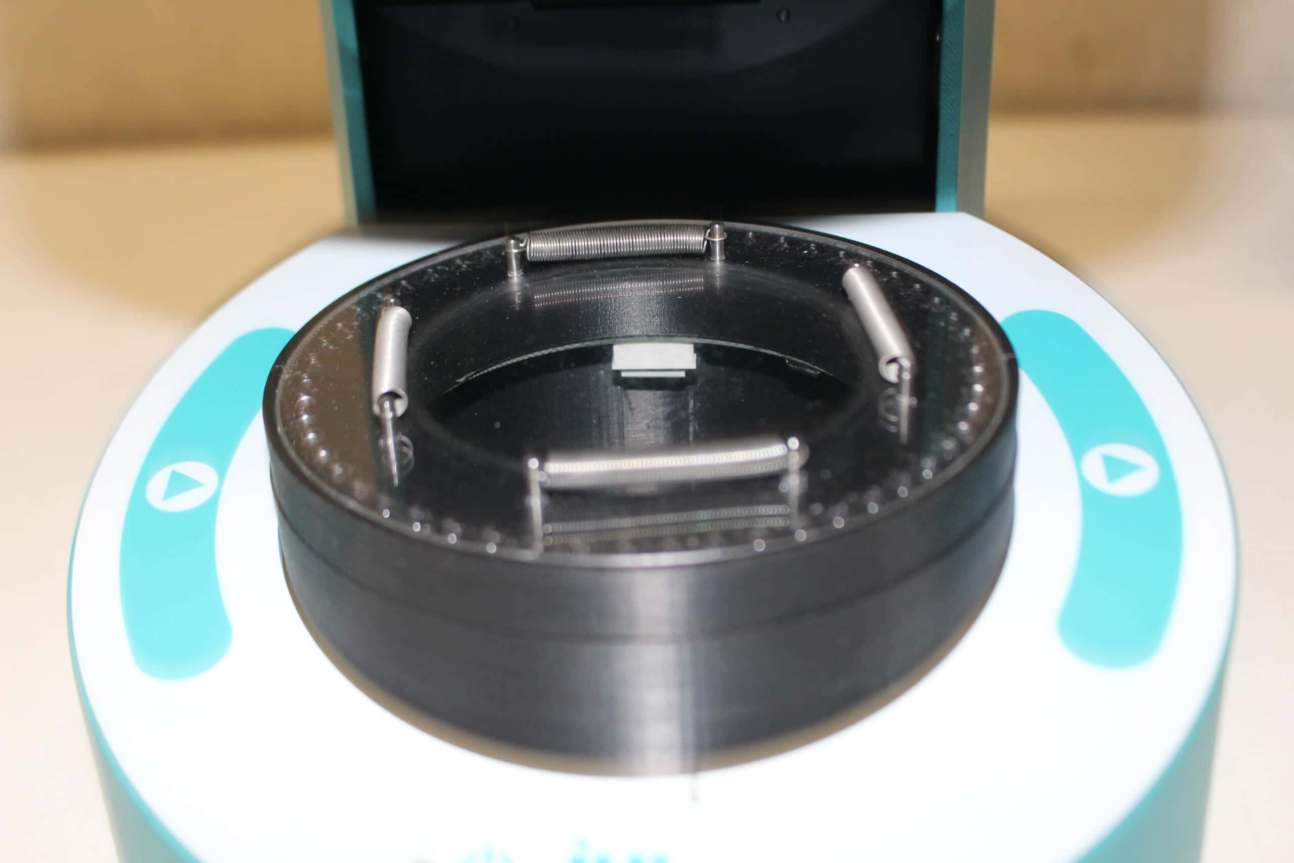 IUL Instruments SphereFlash Automatic Colony Counter, image 2