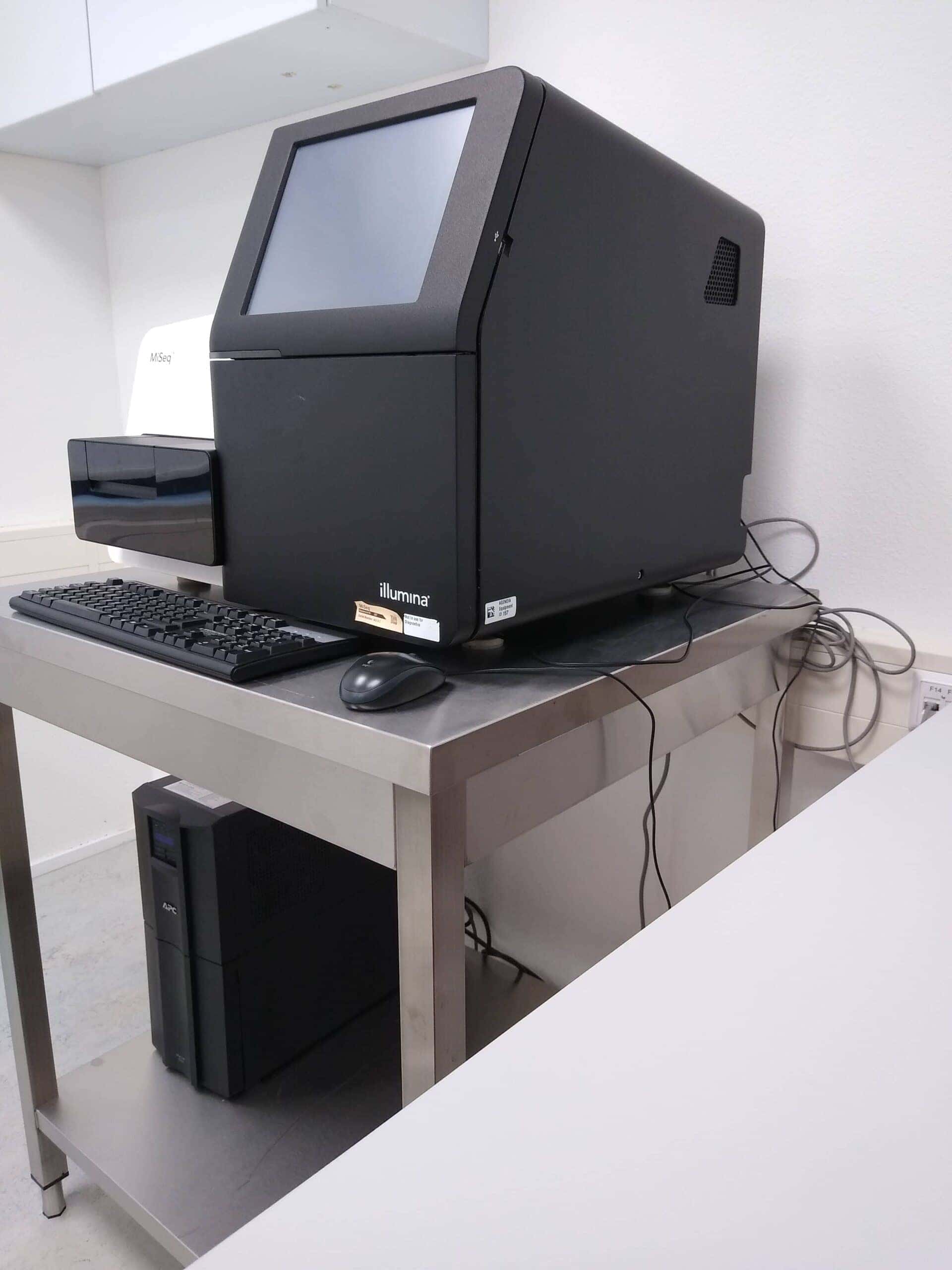 Illumina MiSeq DNA Sequencer, image 3