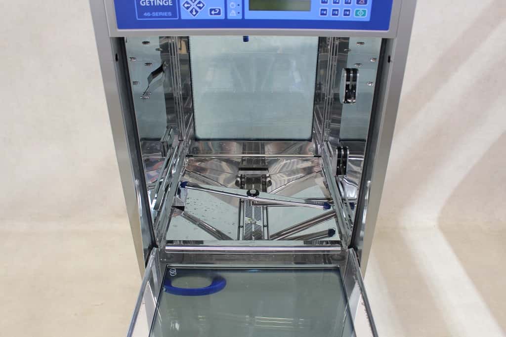 Getinge 46-Series Laboratorium Disinfector, image 2