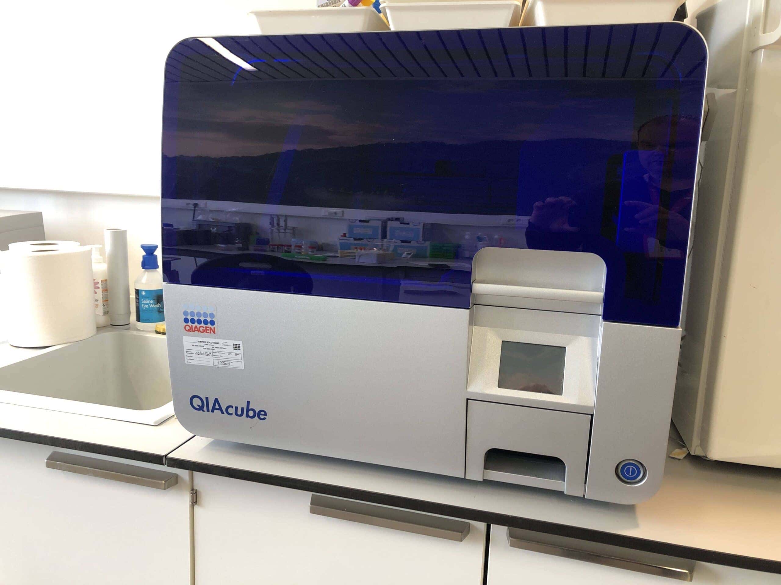 Qiagen QIAcube Automated Sample Preparation System