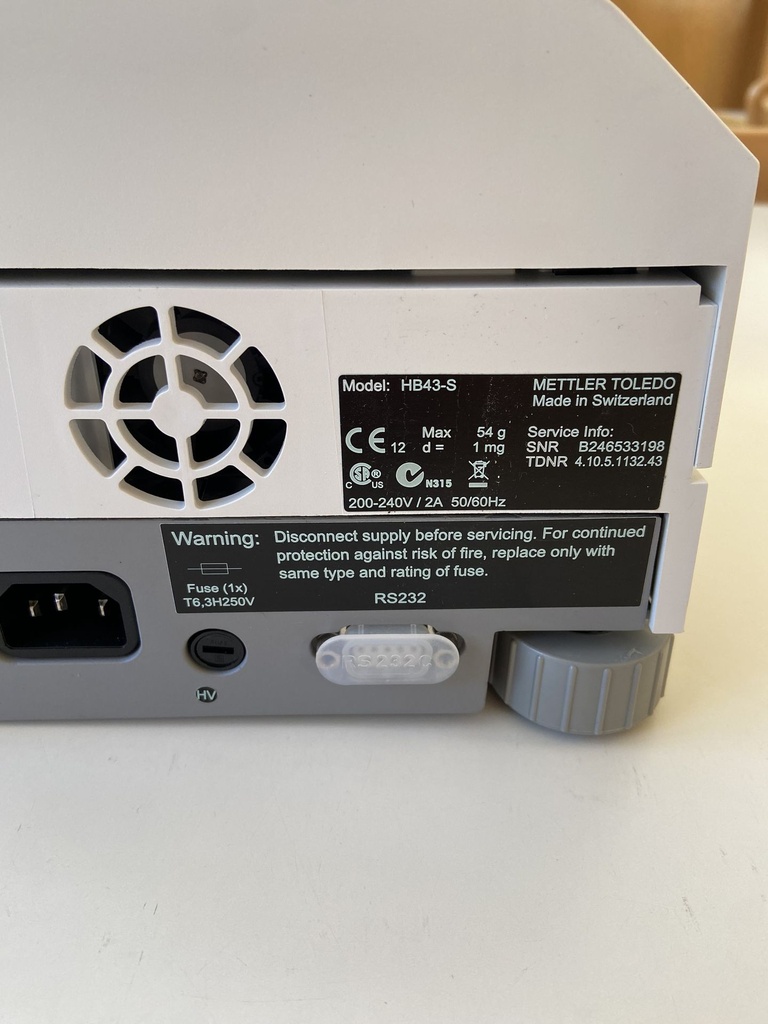 Mettler Toledo HB43-S Halogen Moisture Analyser, image 2