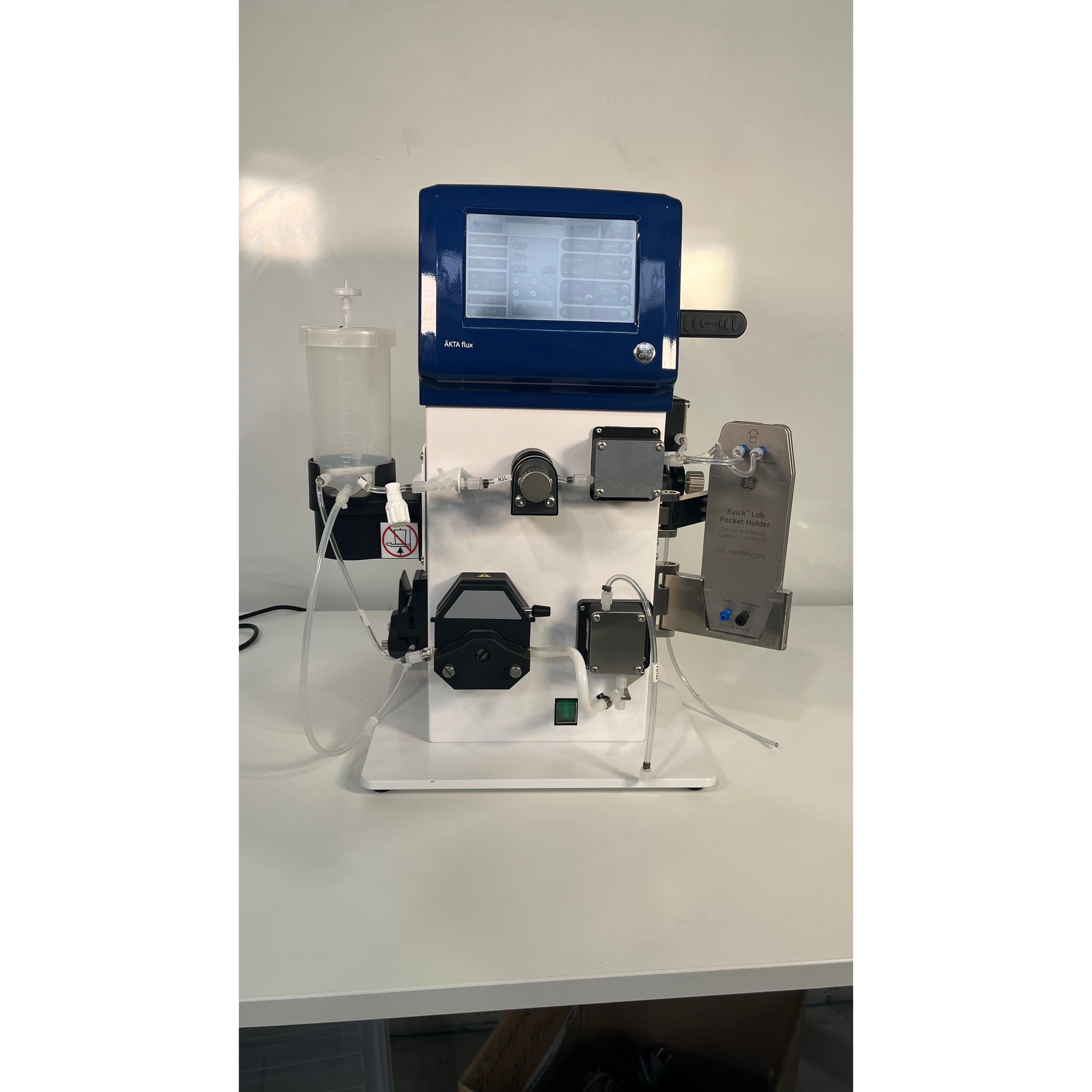 Cytiva ÄKTA flux S Tangential Flow Filtration System