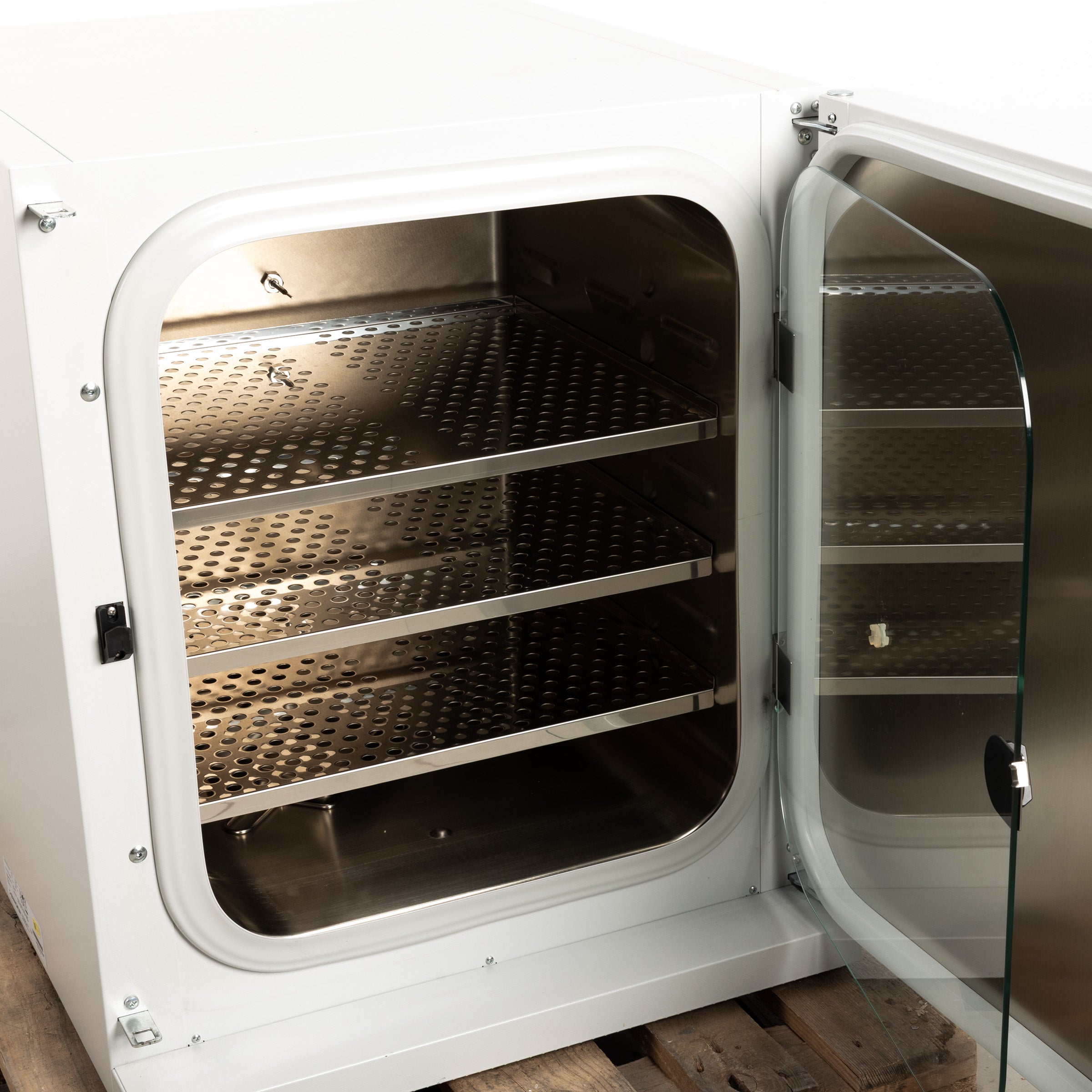 Binder C 150 CO2 Incubator (150 L), image 4